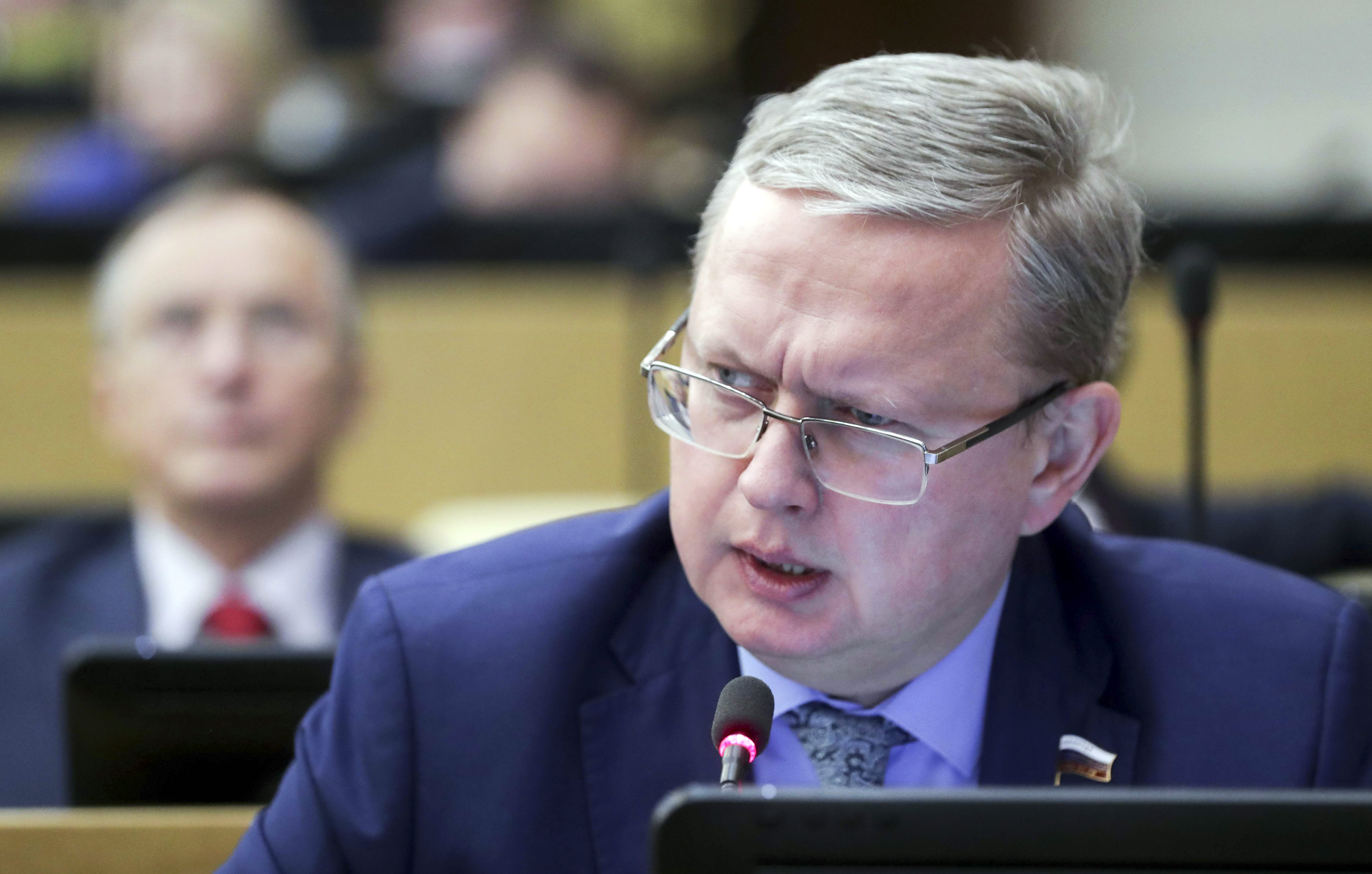 Делягин: защита личных данных россиян не должна мешать работе спецслужб