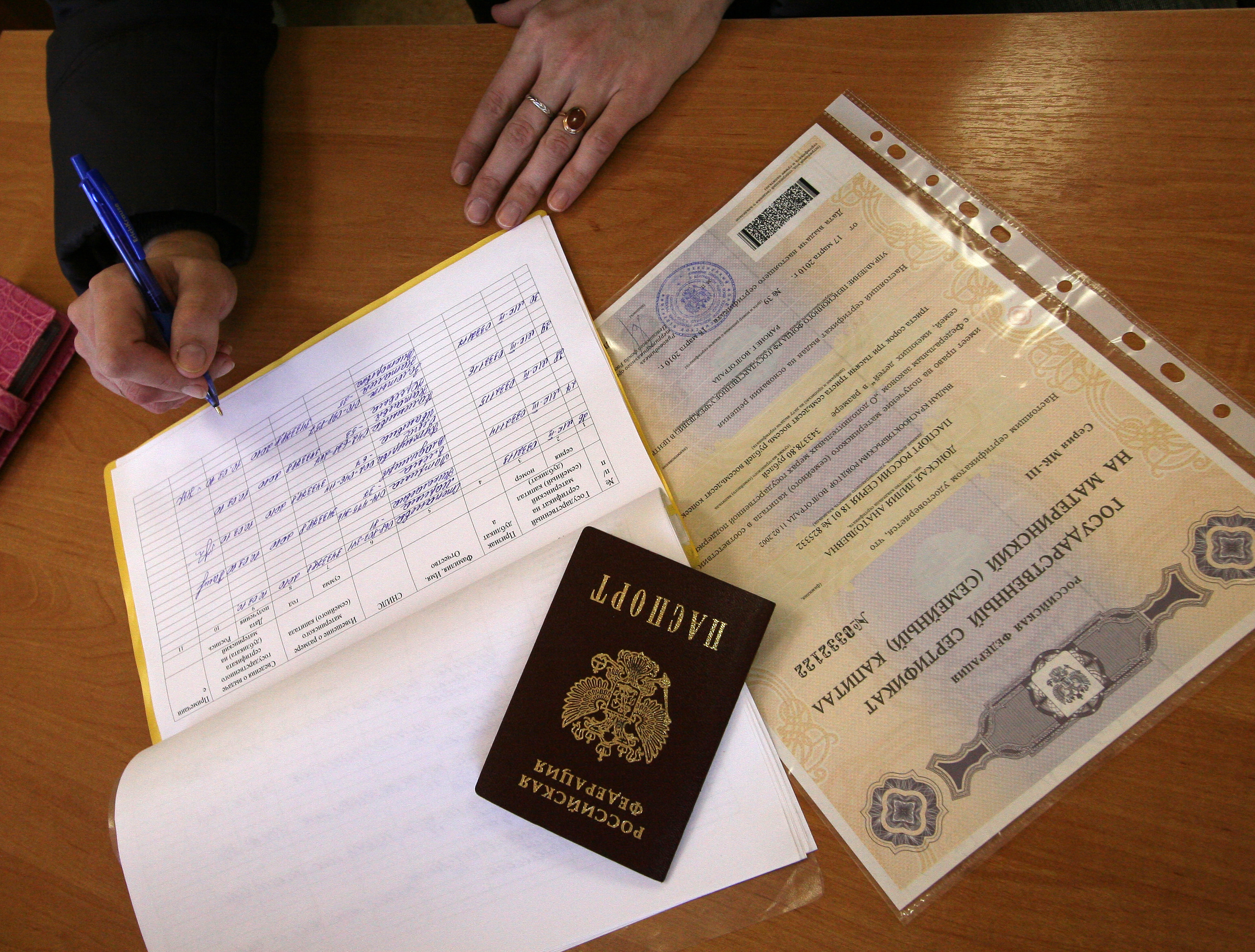 В новом году российские семьи получат расширенные возможности по использованию материнского капитала