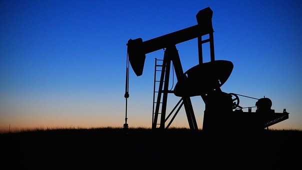 Никонов: Евросоюз не перестанет покупать российскую нефть