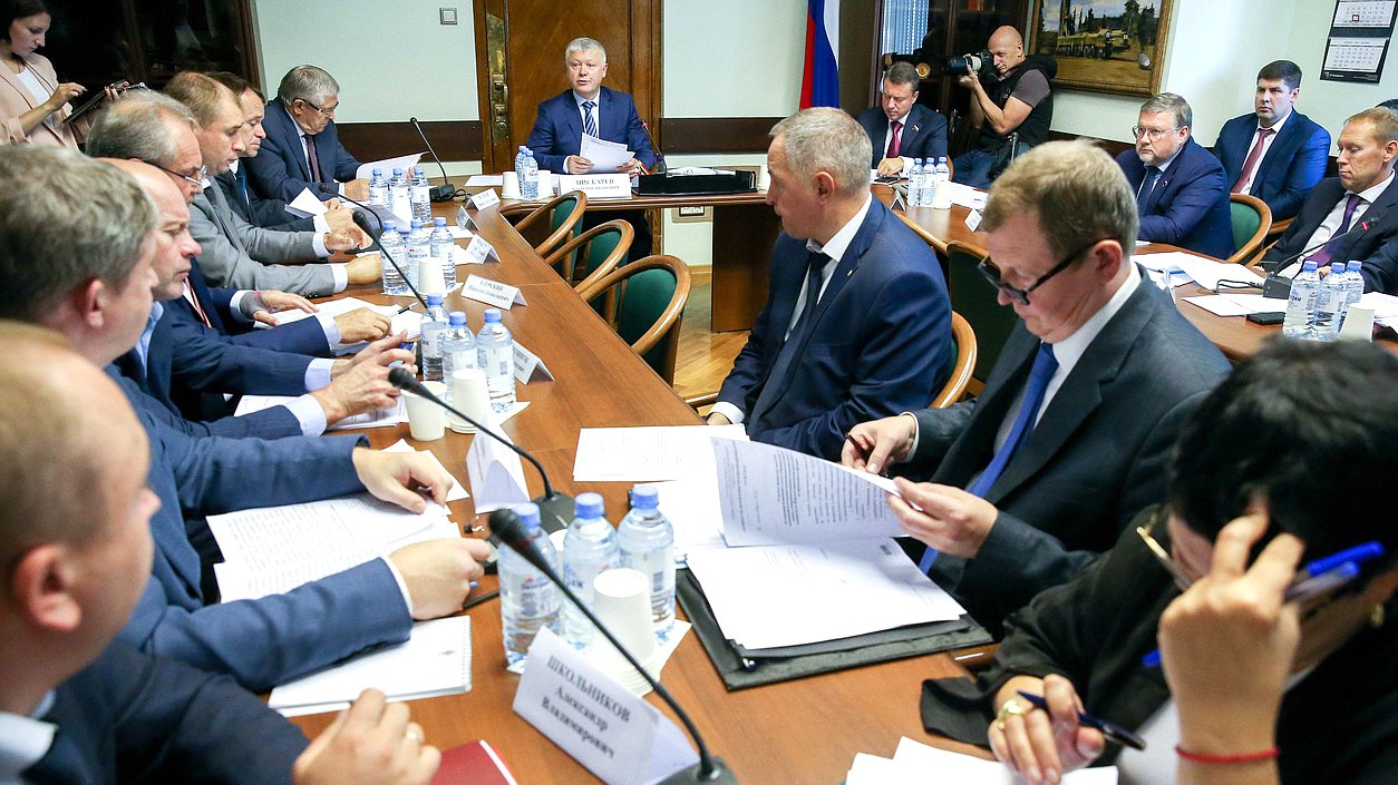 Комитет ГД поддержал новый законопроект об иноагентах